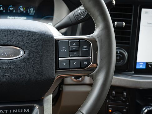 Used 2026 Ford F250 Platinum w/ Platinum Plus Package AWD/4WD image 21