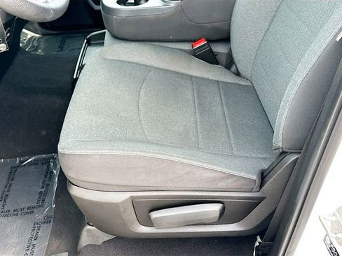 Used 2024 RAM 1500 Classic Warlock AWD/4WD image 18