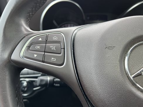 Certified 2018 Mercedes-Benz GLC 300 image 19