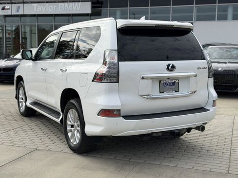 Used 2021 Lexus GX 460 Premium image 4