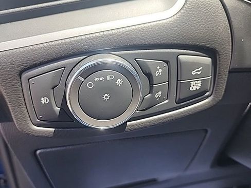 Used 2022 Ford Edge SEL w/ Convenience Package AWD/4WD image 20