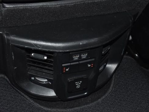 Certified 2022 RAM 2500 Laramie image 36