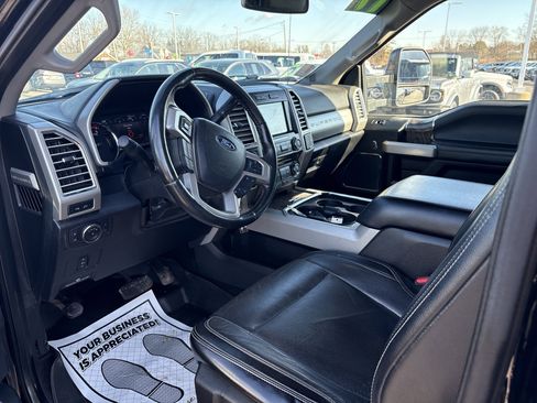 Used 2017 Ford F350 Lariat w/ Snow Plow Prep Package image 15
