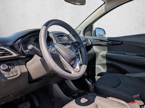 Used 2021 Chevrolet Spark LT image 9