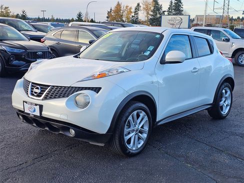 Used 2013 Nissan Juke SL image 3