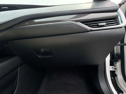 Used 2022 Cadillac XT4 Sport w/ Comfort Package FWD image 35