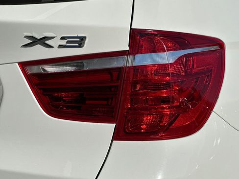Used 2017 BMW X3 xDrive28i image 31