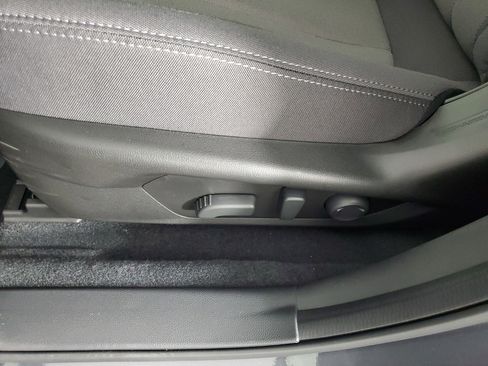 New 2025 Subaru Crosstrek 2.5i Premium image 30