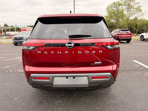 New 2026 Nissan Pathfinder SL AWD/4WD image 6