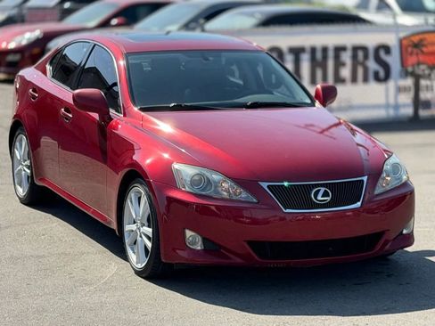 Used 2007 Lexus IS 250 RWD image 3