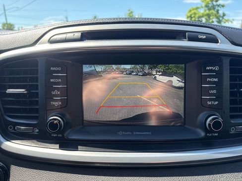 Used 2017 Kia Sorento EX AWD/4WD image 33