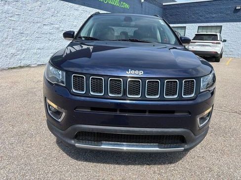 Used 2019 Jeep Compass Limited AWD/4WD image 8