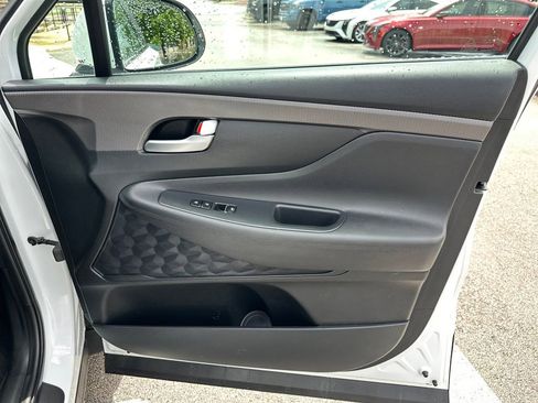 Used 2020 Hyundai Santa Fe SE FWD image 32
