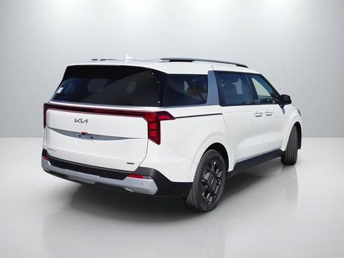 New 2026 Kia Carnival EX image 5