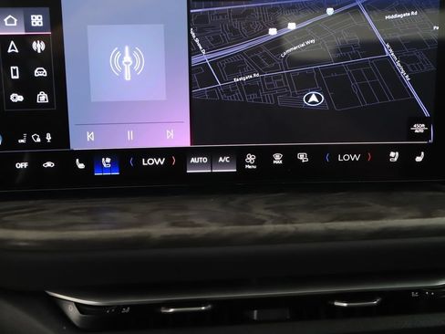 Certified 2025 Audi Q5 Prestige AWD/4WD image 28
