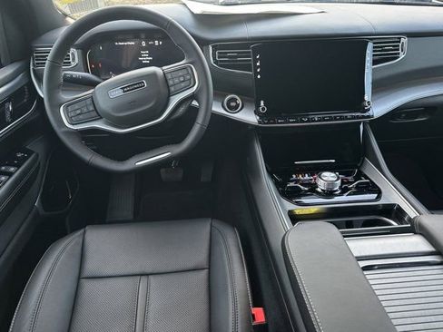 New 2026 Jeep Grand Wagoneer Limited image 25