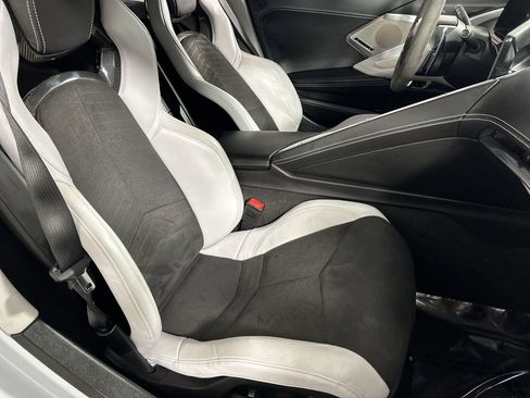 Used 2020 Chevrolet Corvette Stingray Premium Cpe w/ 3LT Preferred Equipment Group image 25