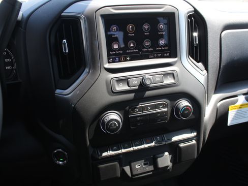 New 2026 Chevrolet Silverado 1500 Custom AWD/4WD image 15