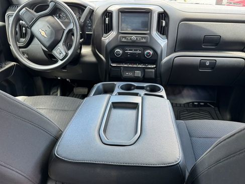 Used 2022 Chevrolet Silverado 1500 W/T w/ WT Value Package RWD image 6