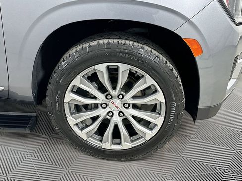Used 2022 GMC Yukon XL Denali AWD/4WD image 20