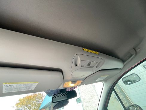 Used 2022 Ford Transit Connect XL image 39