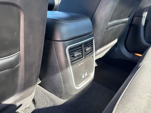 Used 2019 Dodge Charger Scat Pack image 13