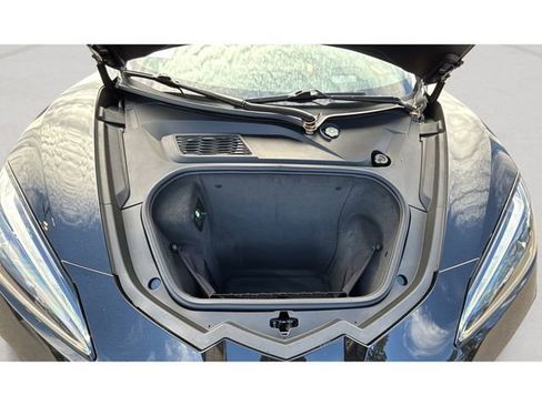 Used 2023 Chevrolet Corvette Stingray w/ Z51 Performance Package image 36