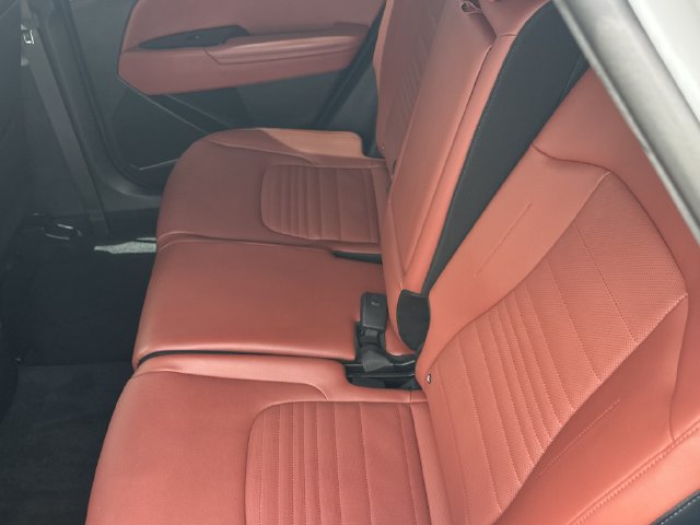 Used 2024 Kia Sportage SX FWD image 13