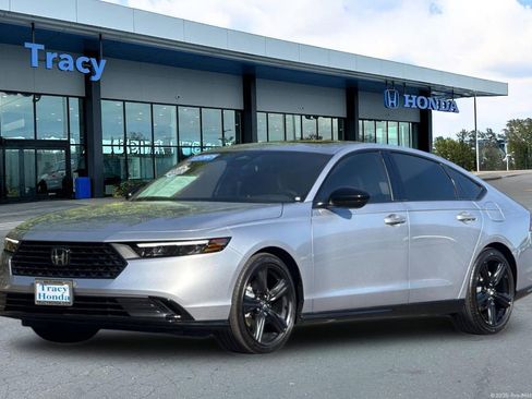 Certified 2025 Honda Accord Sport image 14
