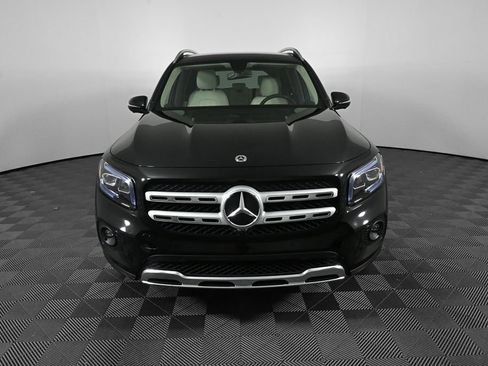 Certified 2023 Mercedes-Benz GLB 250 w/ Premium Package image 35