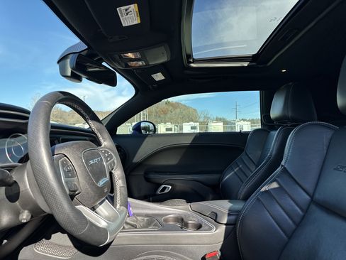 Used 2016 Dodge Challenger SRT w/ Technology Group image 12