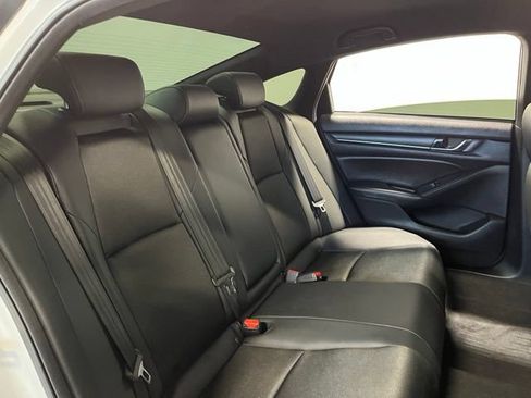 Used 2020 Honda Accord Sport image 13