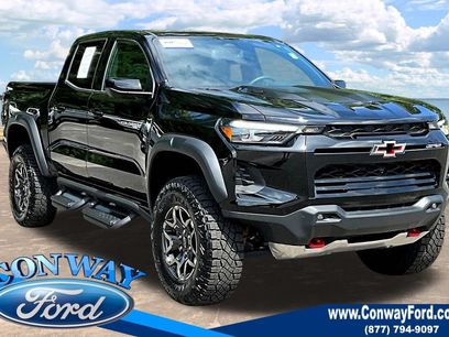 Used 2025 Chevrolet Colorado ZR2 w/ Technology Package