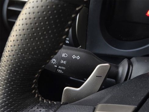 Used 2018 Lexus IS 300 300 image 36