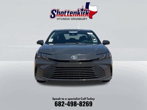 Used 2025 Toyota Camry LE FWD image 2