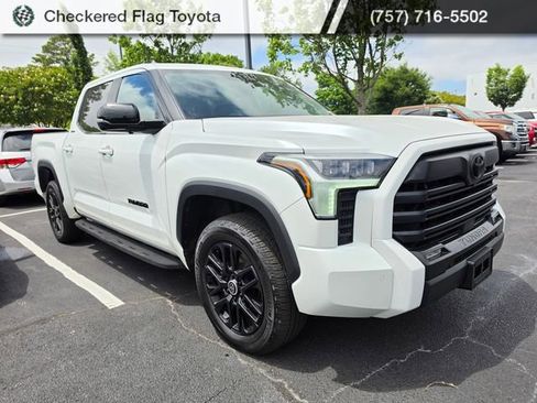 Used 2024 Toyota Tundra Limited AWD/4WD image 3
