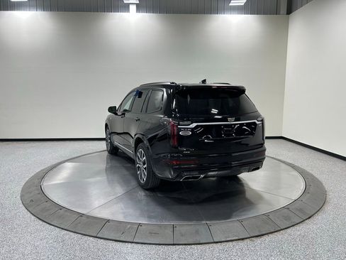 Used 2022 Cadillac XT6 Sport AWD/4WD image 9