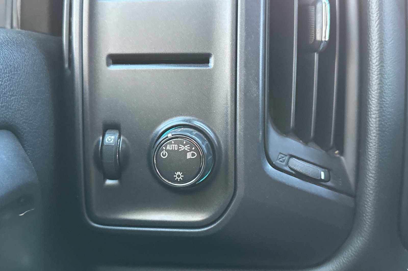 Used 2017 Chevrolet Silverado 1500 W/T w/ Black Out Edition RWD image 36