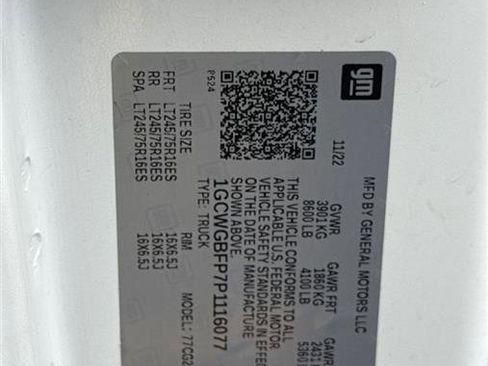 Used 2023 Chevrolet Express 2500 Extended w/ Driver Convenience Package image 24