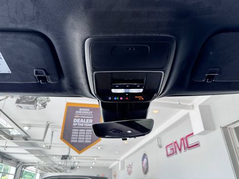 Certified 2026 GMC Acadia Denali Ultimate AWD/4WD image 30