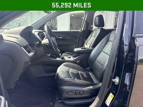 Used 2024 GMC Terrain SLT AWD/4WD image 4