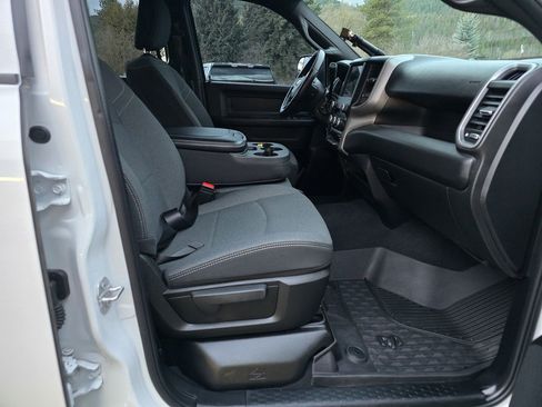 Used 2021 RAM 3500 Tradesman image 7