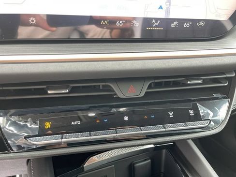 New 2026 Buick Envision Sport Touring AWD/4WD image 19