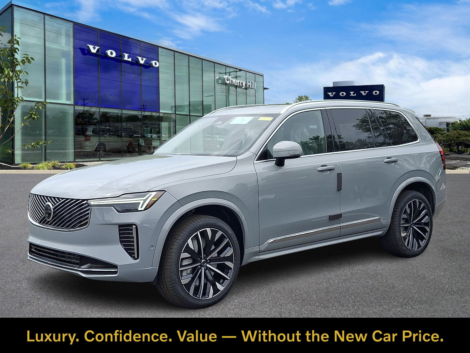 Certified 2026 Volvo XC90 B6 Plus w/ Protection Package Premier AWD/4WD image 2