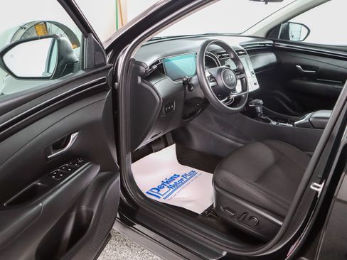 Used 2024 Hyundai Tucson SEL FWD image 3