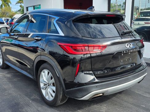 Used 2019 INFINITI QX50 Essential FWD image 8