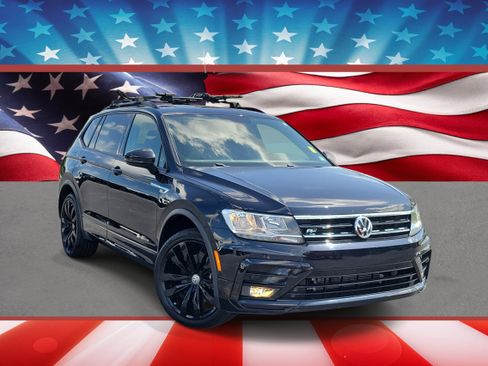 Used 2021 Volkswagen Tiguan SE R-Line AWD/4WD image 1