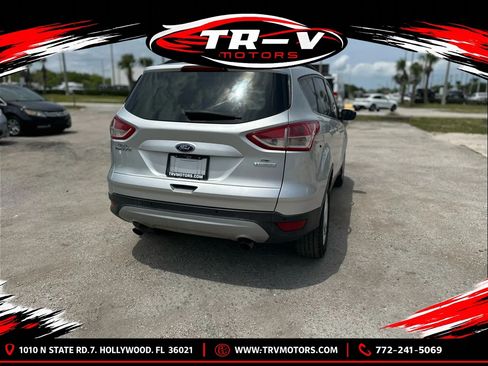 Used 2014 Ford Escape SE w/ Equipment Group 201A FWD image 7