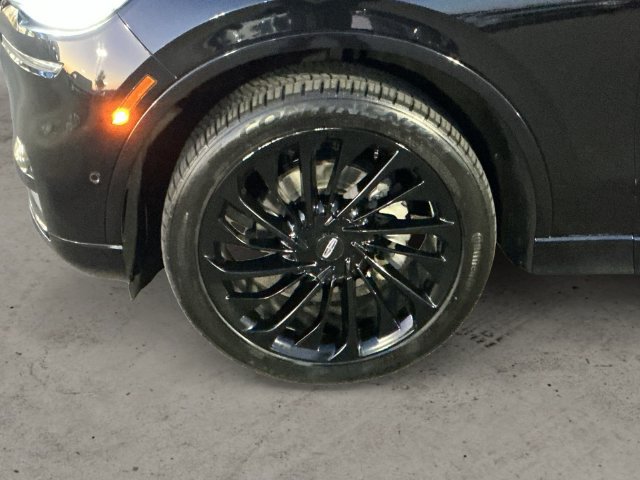 Used 2021 Lincoln Aviator Reserve w/ Equipment Group 210A AWD/4WD image 9