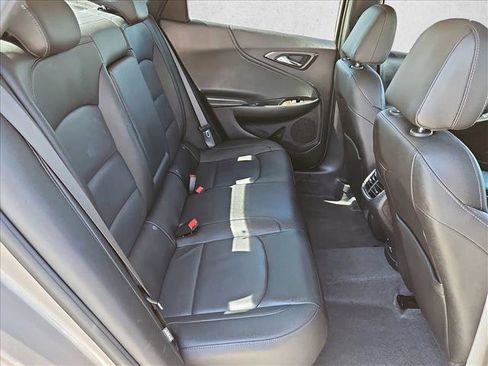 Used 2023 Chevrolet Malibu LT FWD image 19